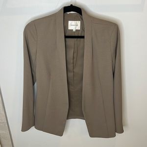 ARITZIA Babaton Beige Blazer 2
